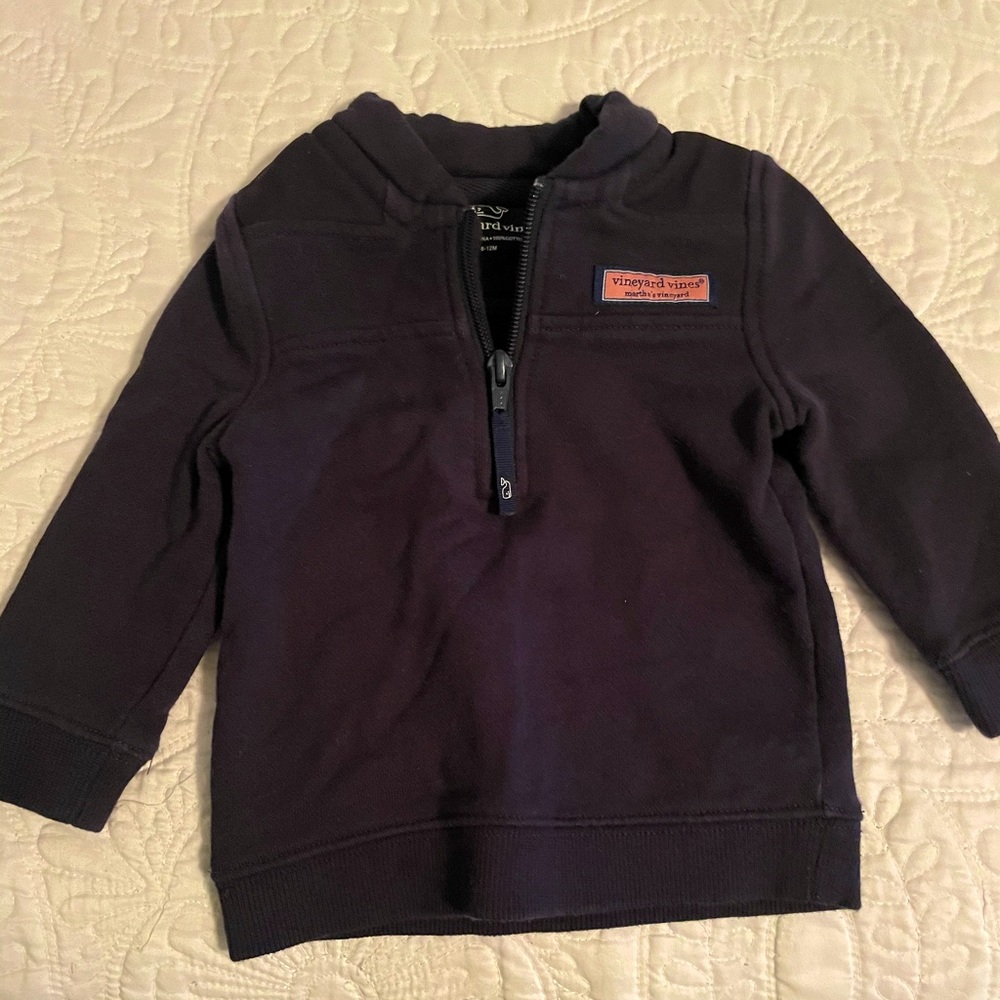 Baby vineyard vines navy blue half-zip.  6-12m